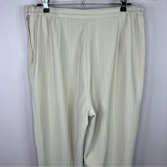 Size 14 Sag Harbor Beige Pinstriped Dress Pants Stretch Waistband Large - Picture 4 of 8